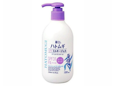 Kumano Gel dưỡng thể chống nắng nâng tone da Hatomugi 250ml